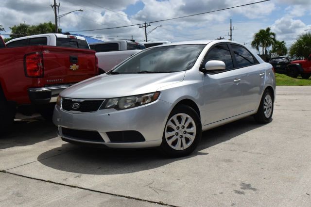 more details - kia forte