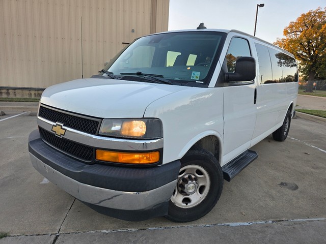 more details - chevrolet express passenger