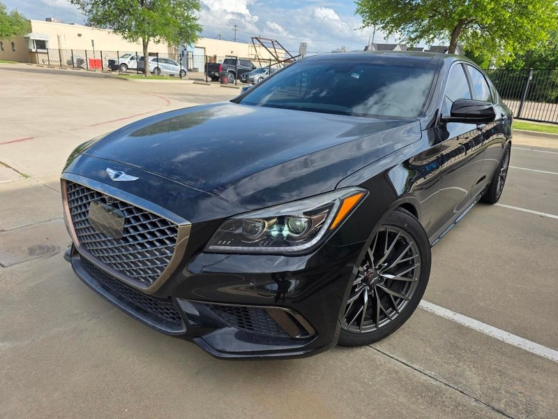 Genesis G80 Vehicle Full-screen Gallery Image 01