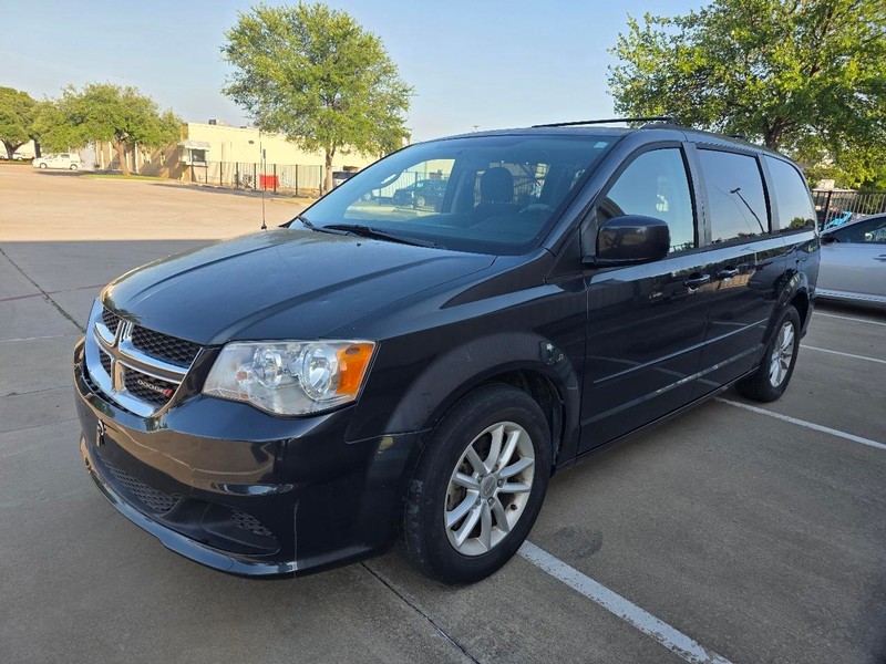 Dodge Grand Caravan Vehicle Full-screen Gallery Image 03