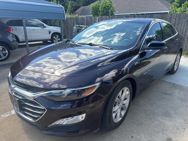 Chevrolet Malibu Vehicle Full-screen Gallery Image 02