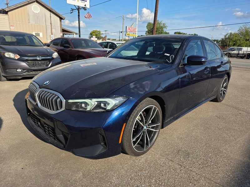 BMW 3 Series Vehicle Full-screen Gallery Image 02