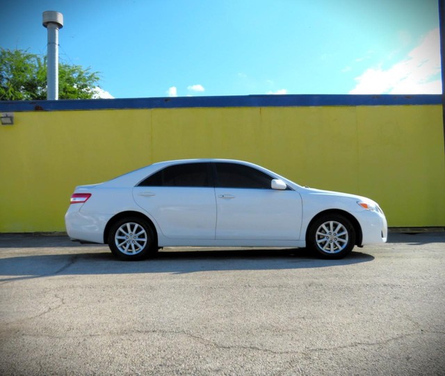 2011 Toyota Camry XLE