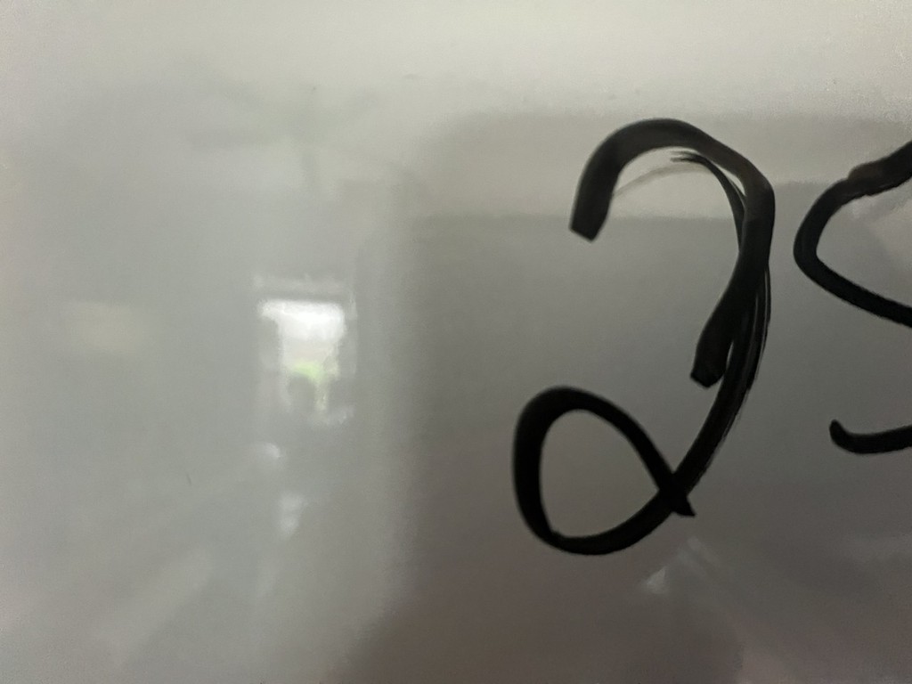 BMW X7 Vehicle Full-screen Gallery Image 02