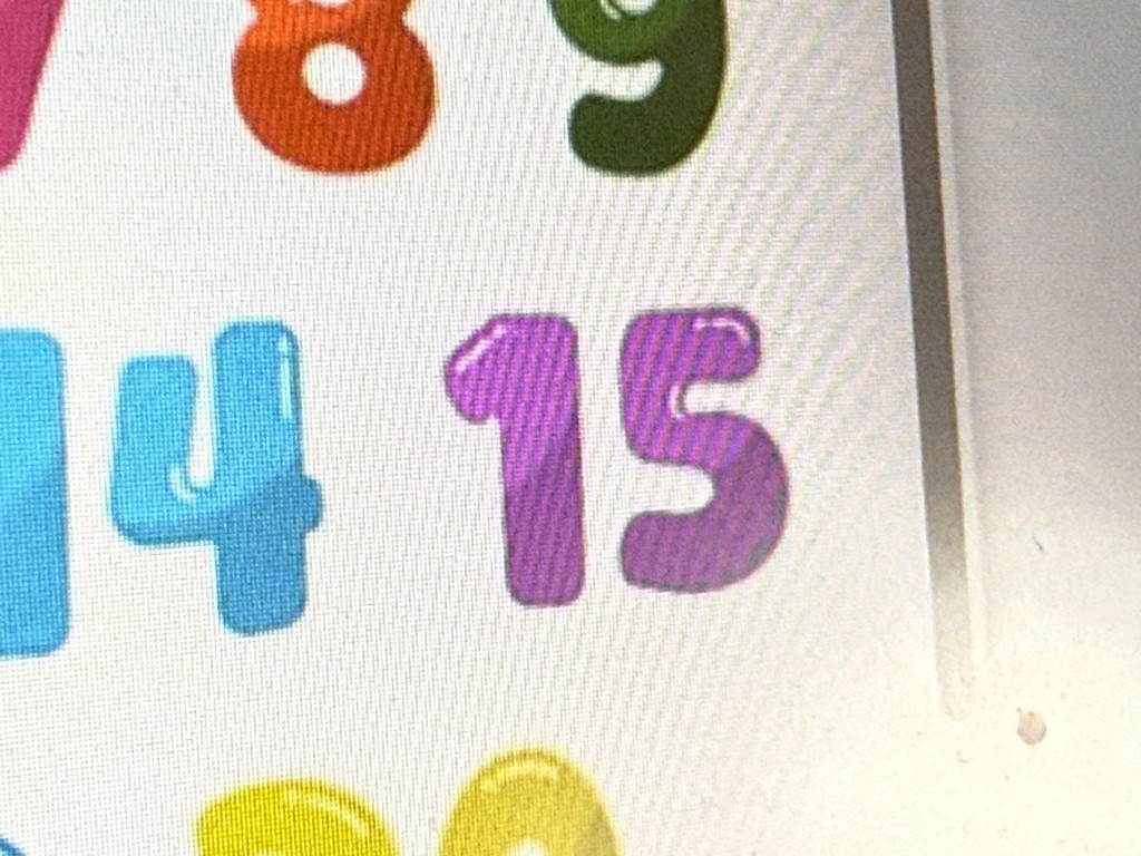 Buick Enclave Vehicle Full-screen Gallery Image 15