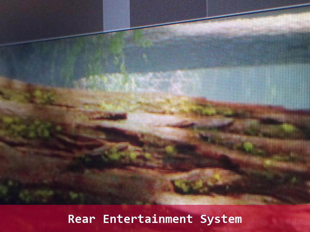 Chevrolet Tahoe Vehicle Full-screen Gallery Image 03