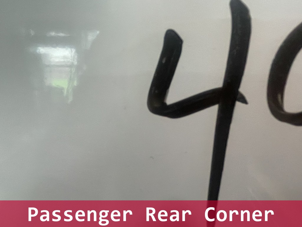 Buick Encore Vehicle Full-screen Gallery Image 04