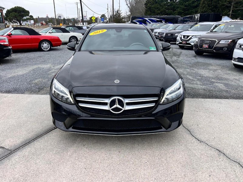 Mercedes-Benz C-Class Vehicle Image 02