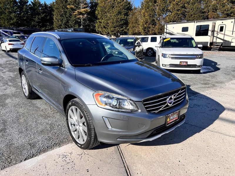 Volvo XC60 Vehicle Image 03