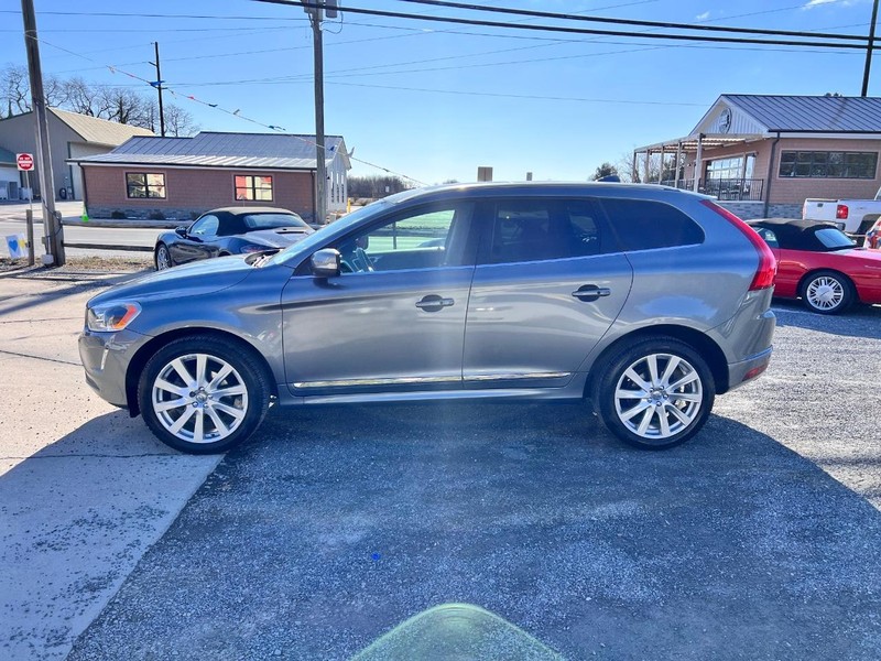 Volvo XC60 Vehicle Image 08