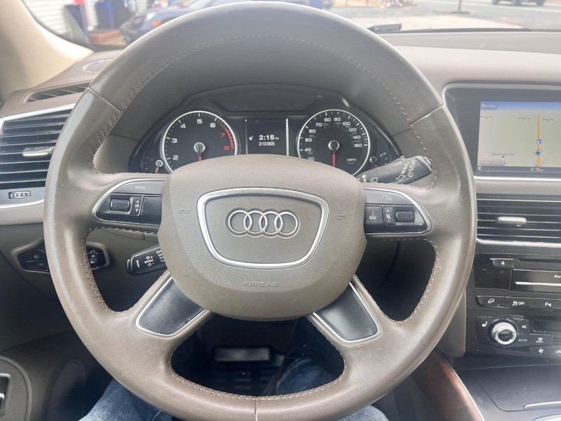 Audi Q5 Vehicle Image 09