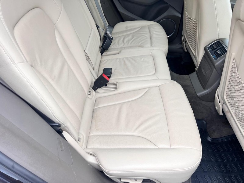 Audi Q5 Vehicle Image 17
