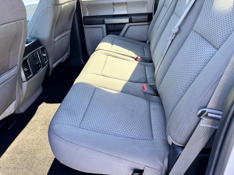 Ford F-150 Vehicle Image 16