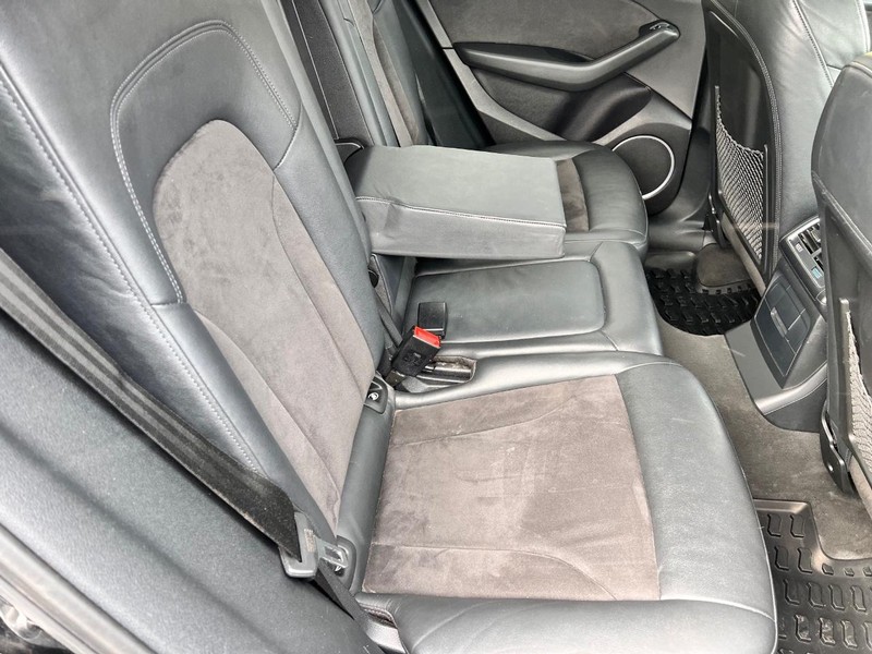 Audi SQ5 Vehicle Image 16