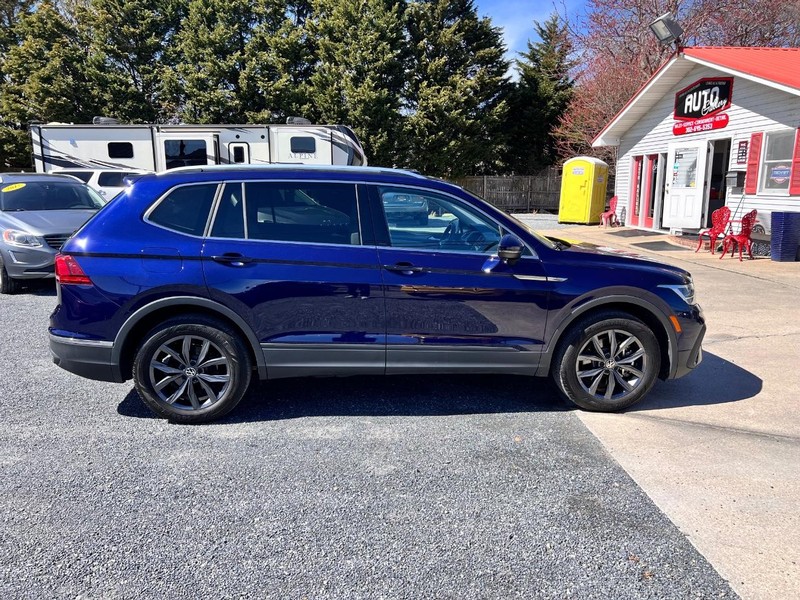 Volkswagen Tiguan Vehicle Image 04