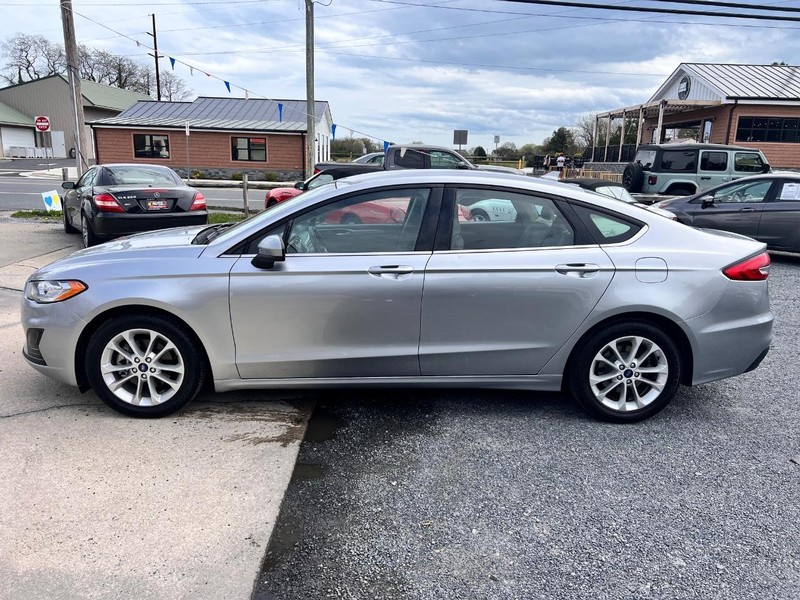 Ford Fusion Vehicle Image 08