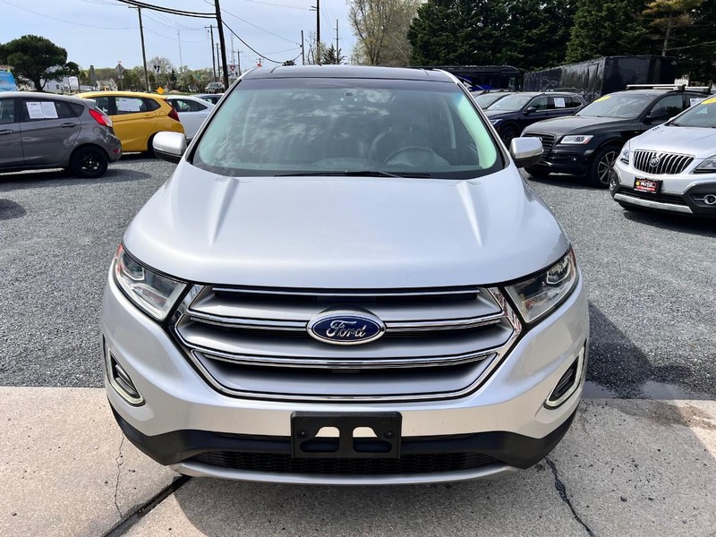 Ford Edge Vehicle Image 02
