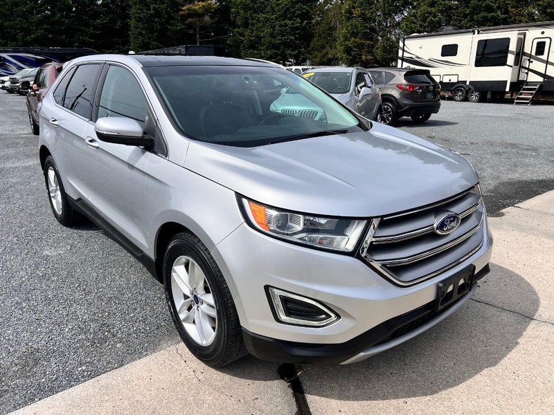 Ford Edge Vehicle Image 03