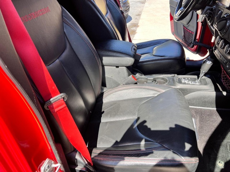 Jeep WRANGLER UNLIMI Vehicle Image 18