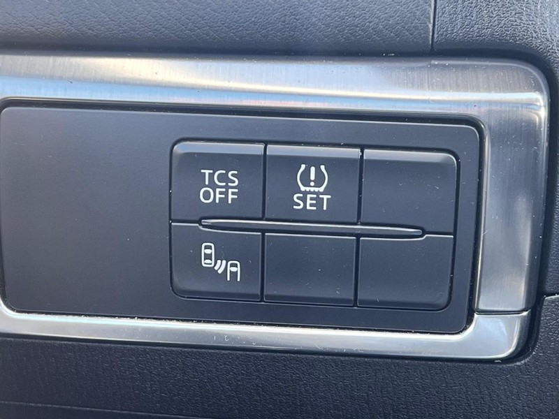 Mazda CX-5 Vehicle Image 10