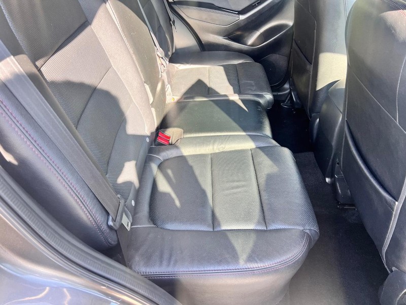 Mazda CX-5 Vehicle Image 18
