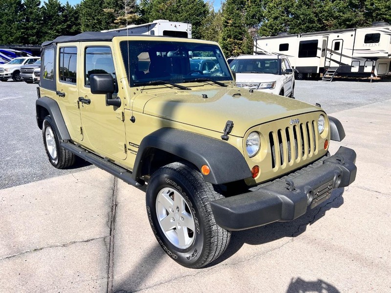 Jeep WRANGLER UNLIMI Vehicle Image 03