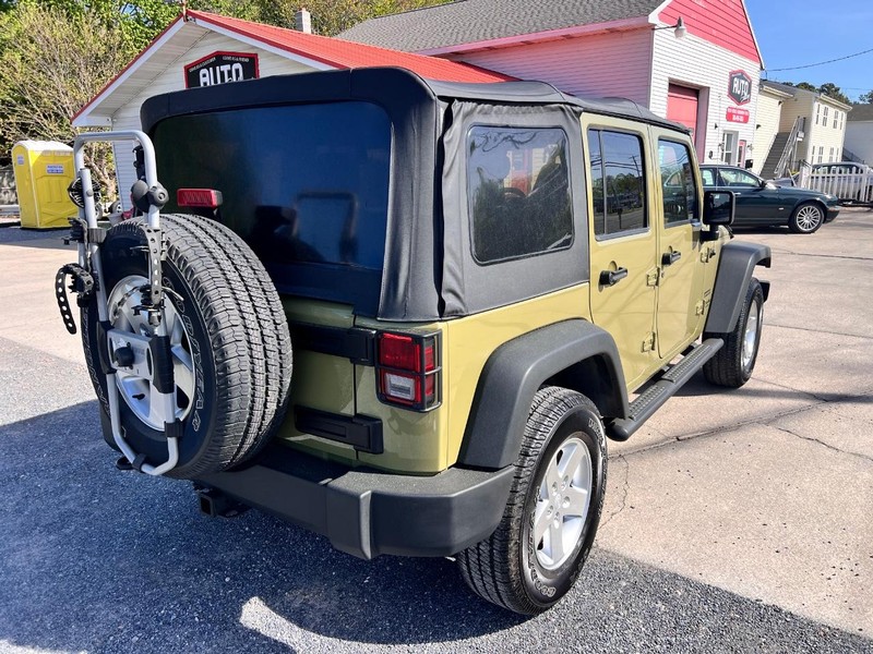 Jeep WRANGLER UNLIMI Vehicle Image 05