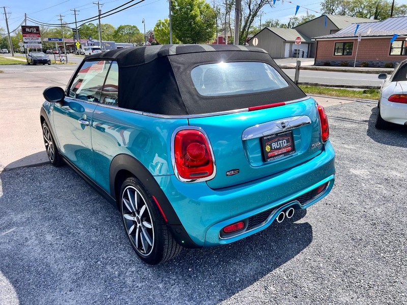 MINI Cooper Vehicle Image 07
