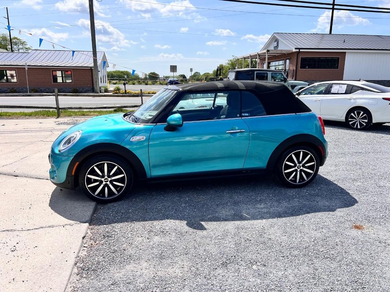 MINI Cooper Vehicle Image 08