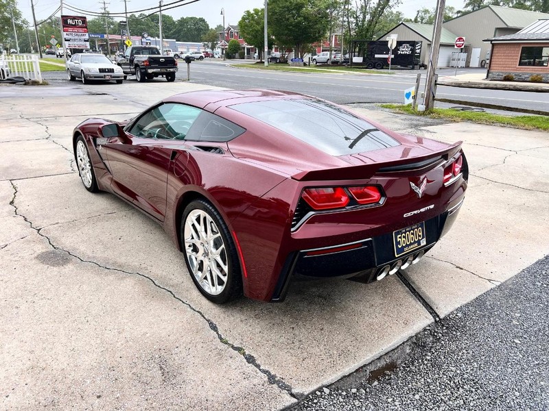 Chevrolet Corvette Vehicle Image 07