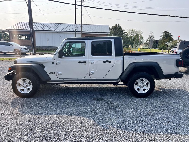 Jeep Gladiator Vehicle Image 07