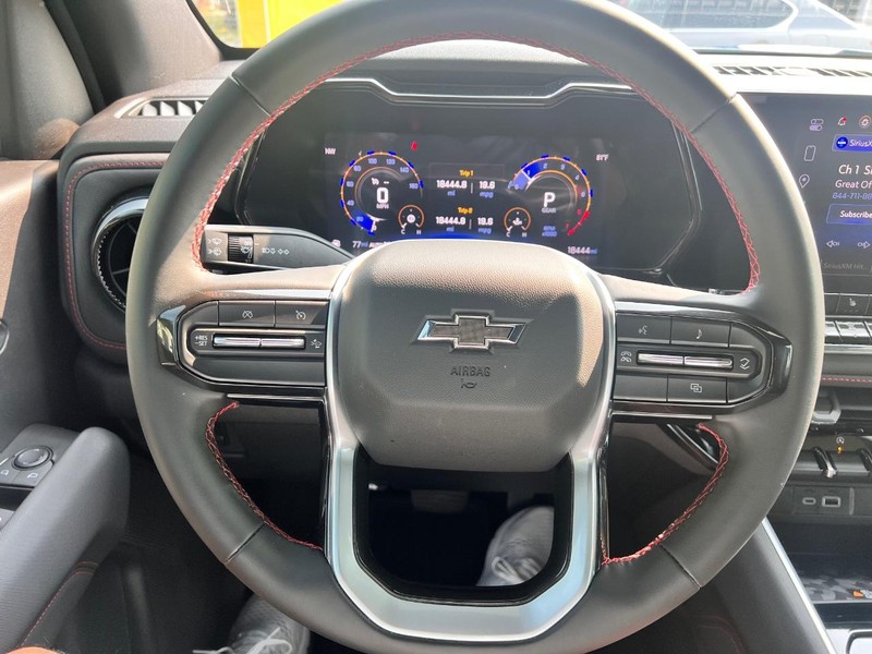 Chevrolet Colorado Vehicle Image 10