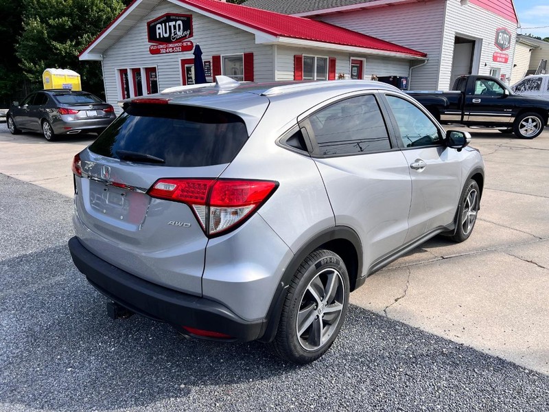 Honda HR-V Vehicle Image 05
