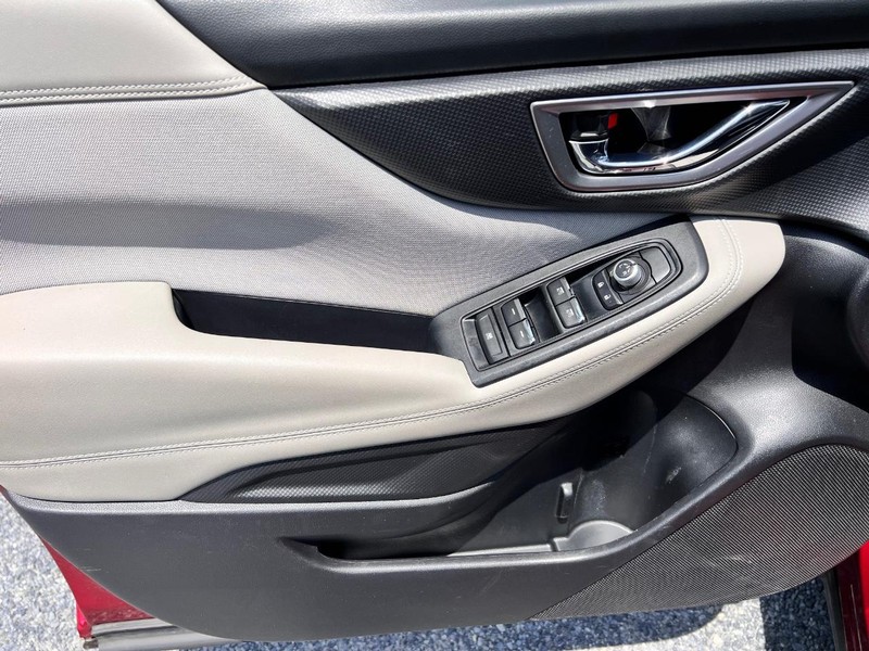 Subaru Forester Vehicle Image 09
