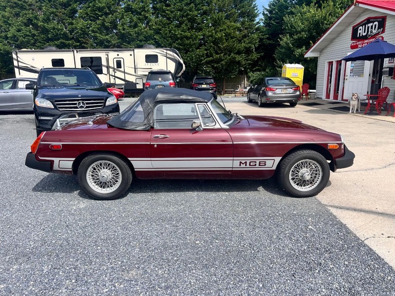 MG   Vehicle Image 04