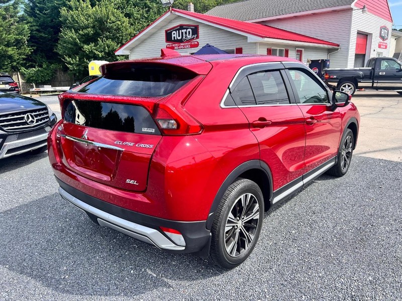 Mitsubishi Eclipse Cross Vehicle Image 05
