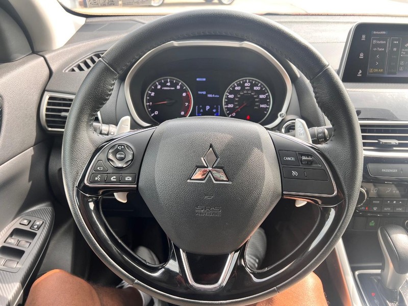 Mitsubishi Eclipse Cross Vehicle Image 10