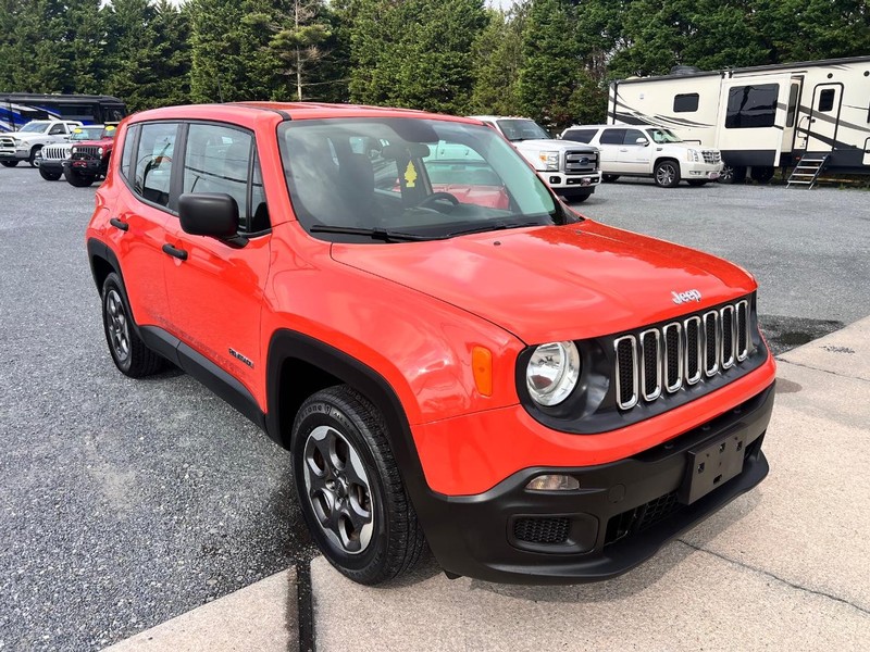 Jeep Renegade Vehicle Image 03