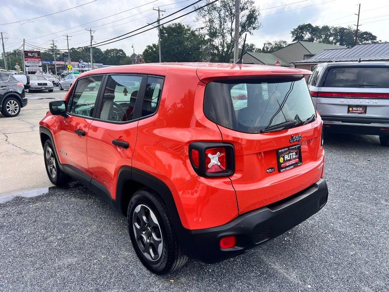 Jeep Renegade Vehicle Image 07