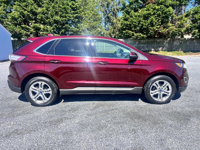 Ford Edge Vehicle Image 04