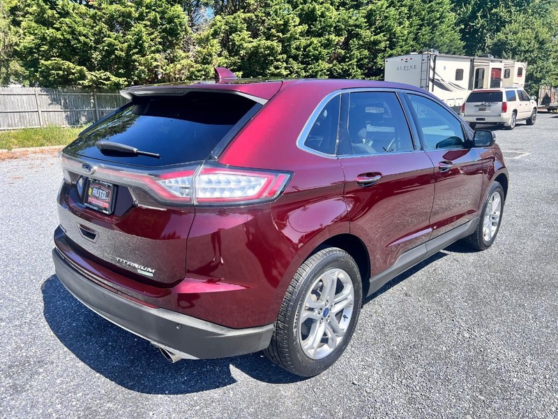 Ford Edge Vehicle Image 05