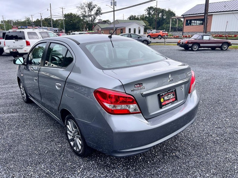 Mitsubishi Mirage Vehicle Image 07