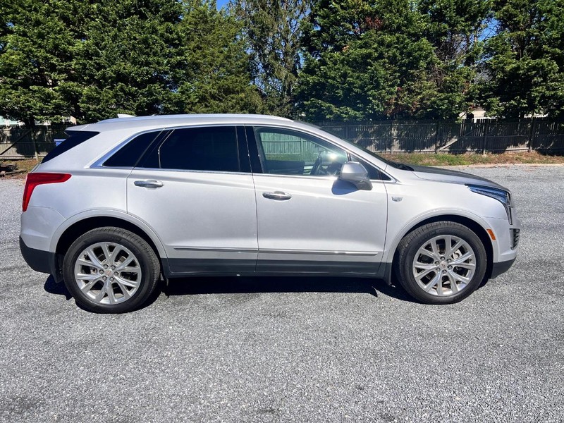 Cadillac XT5 Vehicle Image 04