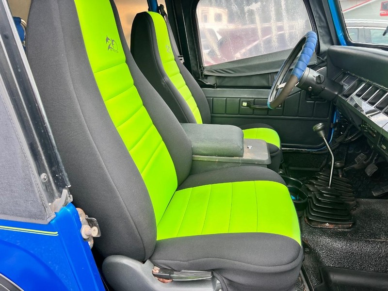 Jeep WRANGLER / YJ Vehicle Image 10