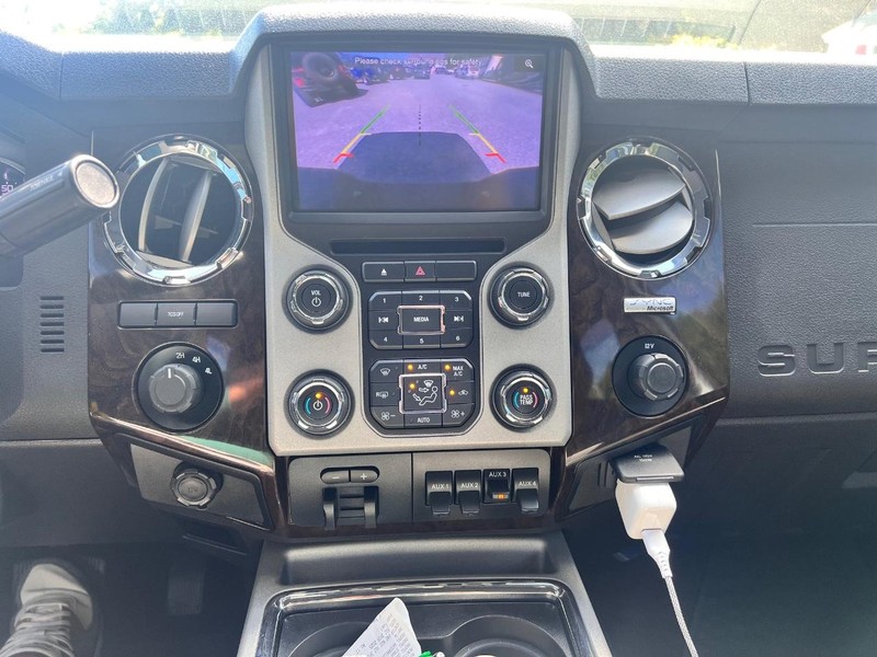 Ford F-450 Vehicle Image 15