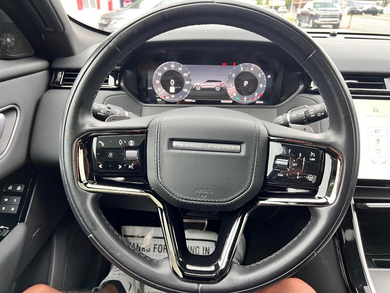 Land Rover RANGE ROVER VEL Vehicle Image 10