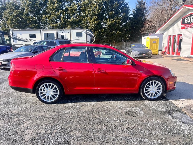 Volkswagen Jetta Vehicle Image 04