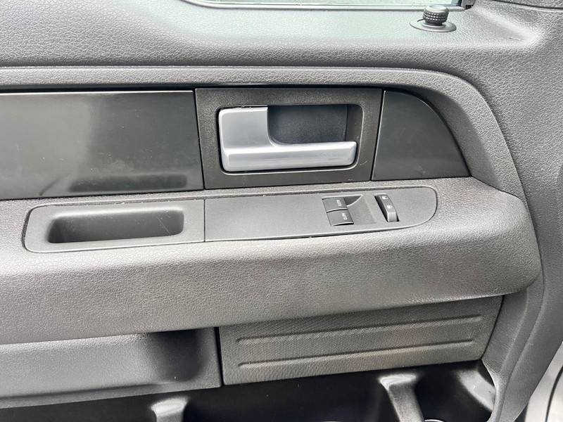 Ford F-150 Vehicle Image 09