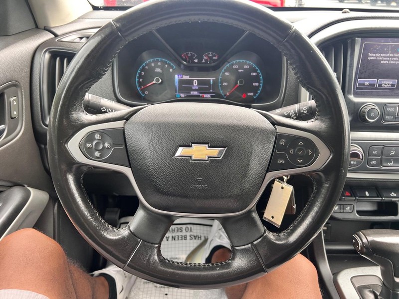 Chevrolet Colorado Vehicle Image 10