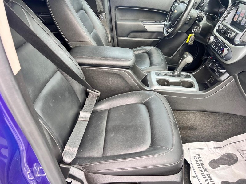 Chevrolet Colorado Vehicle Image 18